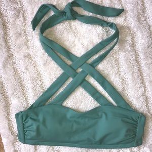 NWOT bikini top